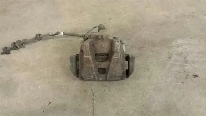 AUDI Audi A4 8K brake caliper front left 8K0615123F brake caliper 8K0615123C 3C0615125