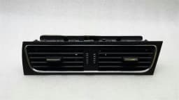 AUDI Audi A4 8K RHD Centre Air Vent 8T2820951B Right Hand Drive — thumbnail 2