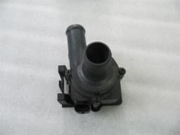 AUDI Audi A4 8K additional cooling pump 8K0819147 coolant pump pump — thumbnail 6