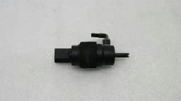 AUDI Audi A4 8K washer fluid pump 8K5955647 washer water pump — thumbnail 1