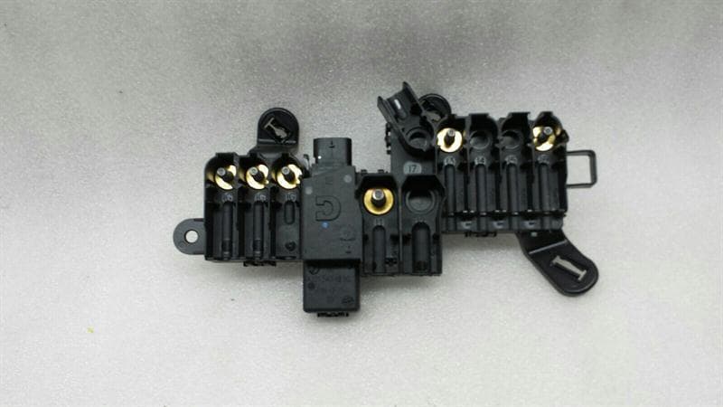MERCEDES-BENZ Mercedes CL W216 battery junction box A2215404250 fuse strip