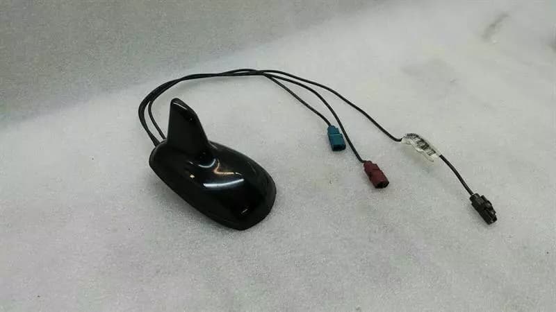 Mercedes S-Class W221 Roof Antenna A2218205175 Roof Antenna