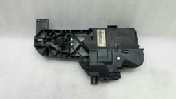 MERCEDES-BENZ Mercedes W221 door handle carrier front A2217600634 door handle carrier keyless go — thumbnail 2