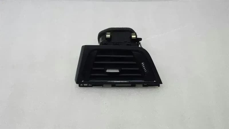 BMW BMW 3 Series F30 RHD Left Air Vent 9231970 Right Hand Drive