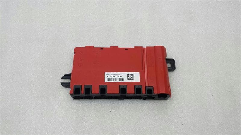 BMW BMW 3 SERIES F30 DISTRIBUTOR 922775204 IGNITION DISTRIBUTOR