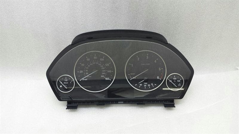 BMW BMW 3 Series F30 Instrument Cluster 62109283329 Speedometer MPH