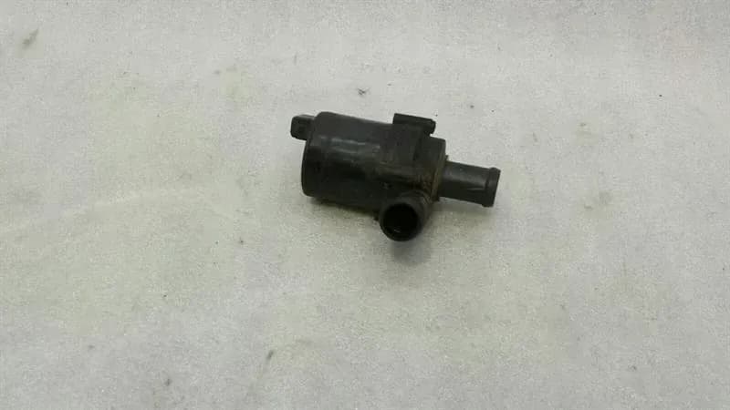 BMW 6 Series E63 Additional Cooling Pump 6930550 Coolant Pump Pump