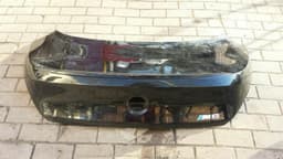 BMW BMW 6 Series E63 M6 Boat Lid 7008730 Tailgate Coupe — thumbnail 1