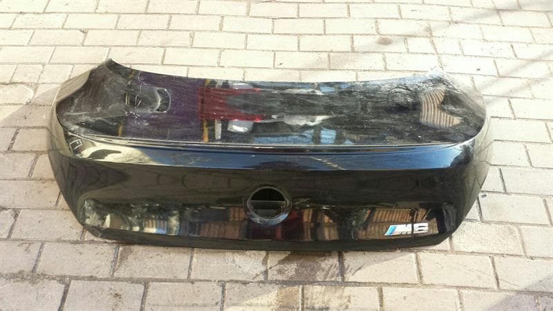 BMW BMW 6 Series E63 M6 Boat Lid 7008730 Tailgate Coupe