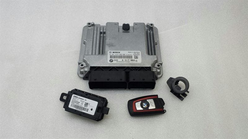 BMW BMW 3 Series F30 Engine ECU 8517862 Engine Control Unit Set 2.0D