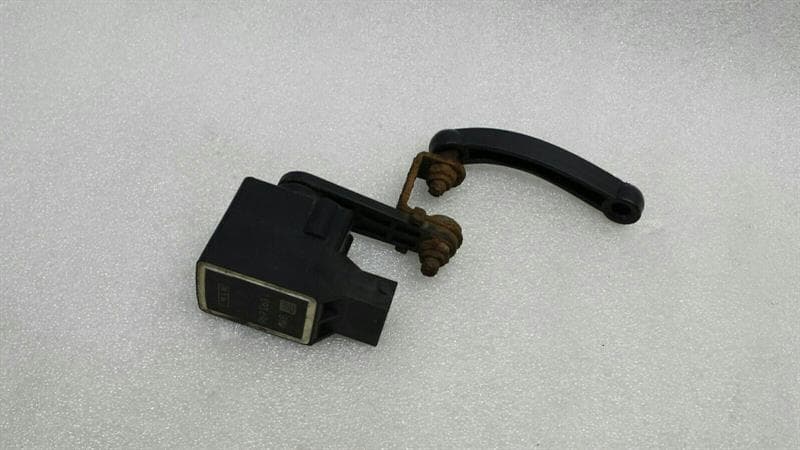 BMW BMW Z4 E86 light level sensor 1093698 altitude sensor level sensor