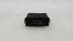 BMW BMW Z4 E85 E86 boot opener switch 8365579 tailgate switch — thumbnail 1