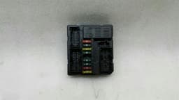BMW BMW Z4 E85 E86 Fuse Box 7560626 Fuse Box — thumbnail 1