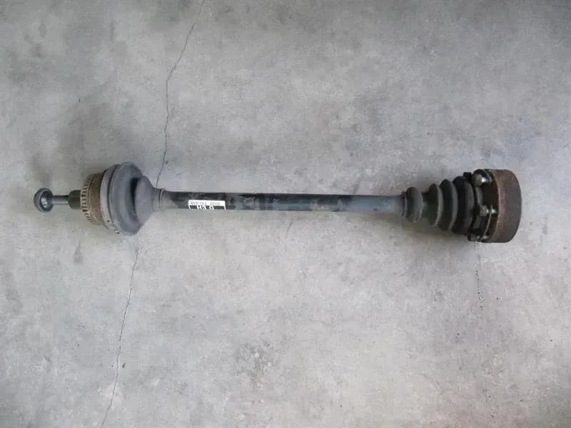 AUDI Audi S8 A8 4D D2 4.2 Rear Li or Re Drive Shaft 4D0501203G Rear Drive Shaft
