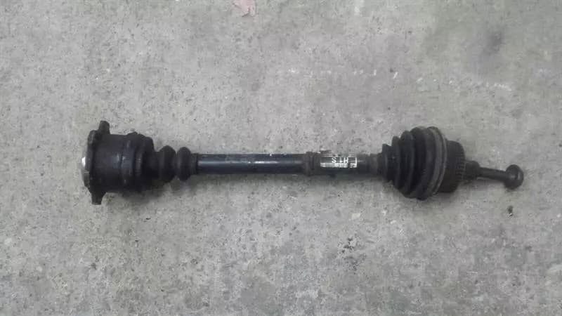 AUDI Audi S8 A8 4.2 V8 D2 Front Left Drive Shaft 4D0407271S Front Left Drive Shaft