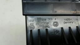 VW Volkswagen Scirocco Left Air Vent 1Q0819703J Ventilation Nozzle Vent Grille Left — thumbnail 4