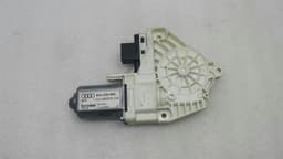 AUDI Audi Q5 8r a4 8K a5 power window motor front right 8K0959802 door window motor — thumbnail 1