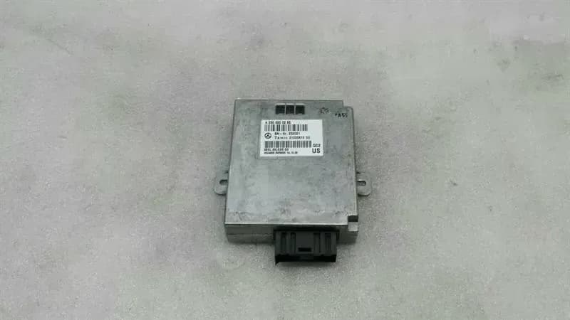 Mercedes SL R230 Voice Control Module A2308200285 Linguatronic Control Unit