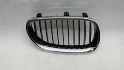 BMW BMW 5 series E60 E61 Front grille right 51137027062 KÜHLERGITTER rechts — thumbnail 1