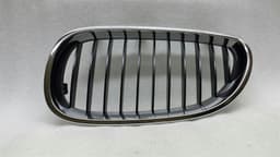 BMW BMW 5 SERIES E60 E61 FRONT GRILLE LEFT 51137027061 RADIATOR GRILLE LEFT — thumbnail 6