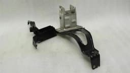 BMW BMW 5 Series E60 Right Bumper Bracket 7163484 Holder Bumper Right — thumbnail 3