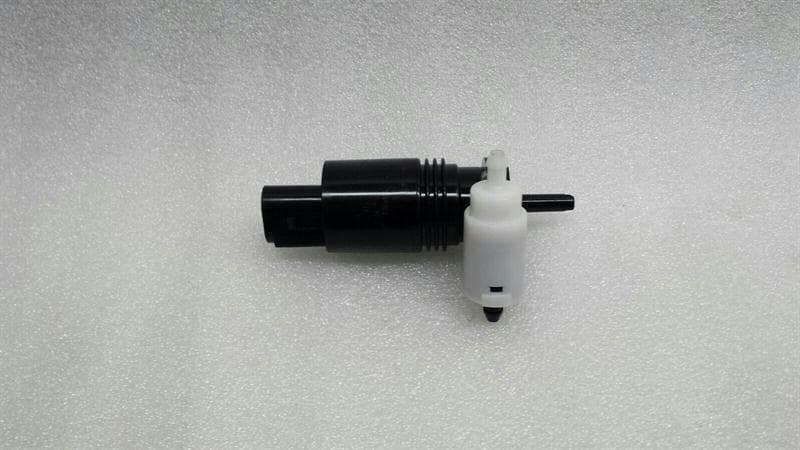 MERCEDES-BENZ Mercedes ML W164 windscreen washer pump A1648690321 washer fluid pump