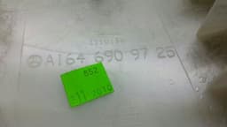 MERCEDES-BENZ Mercedes ML W164 B post cover left A1646909725 B säule abdeckung links — thumbnail 10