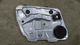 MERCEDES-BENZ Mercedes ML W164 Left Front Door Winder A1647201579 Window Regulator Front Left FLH — thumbnail 1
