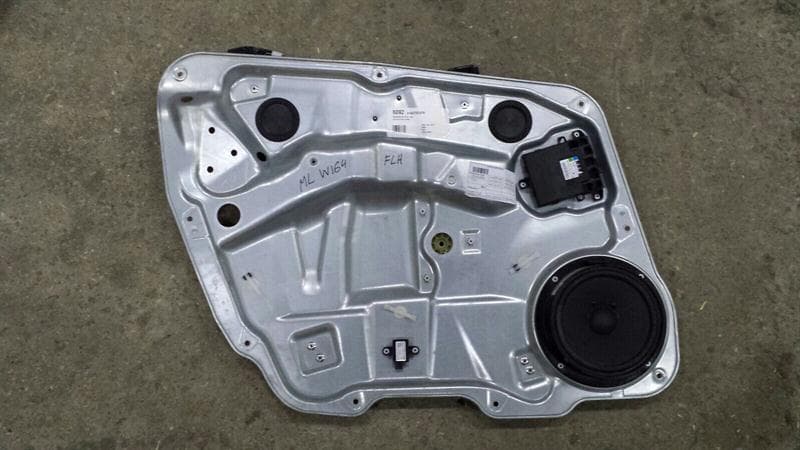 Mercedes ML W164 Left Front Door Winder A1647201579 Window Regulator Front Left FLH