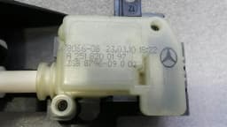 MERCEDES-BENZ Mercedes CLS W219 Fuel Cap Actuator A2518200197 Fuel Flap Actuator — thumbnail 2