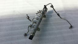 MERCEDES-BENZ Mercedes E Class W212 Injection Strip Pipe Distributor A6510700595 Fuel Rail — thumbnail 2