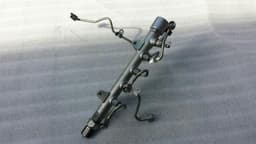 MERCEDES-BENZ Mercedes E Class W212 Injection Strip Pipe Distributor A6510700595 Fuel Rail — thumbnail 3