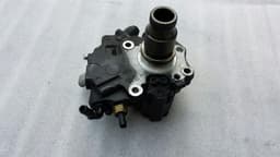 MERCEDES-BENZ 2010 MERCEDES E W212 W204 OM651 A6510700601 HIGH PRESSURE PUMP INJECTION PUMP — thumbnail 2