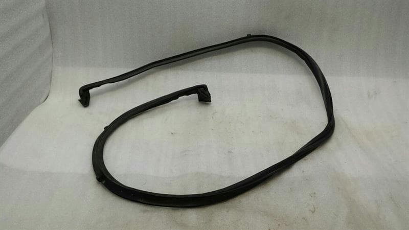 BMW BMW 3 Series E46 folding top seal 8227910 sealing hood flap