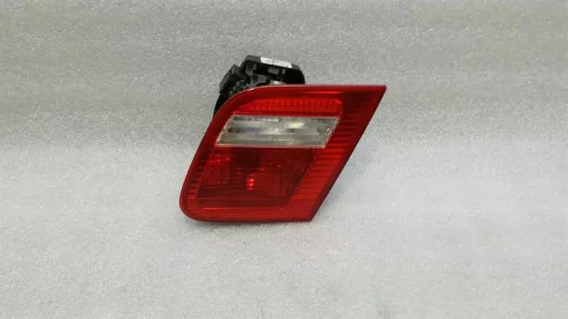 BMW BMW E46 M3 Right Rear Light 6920706 taillight rear right LCI convertible