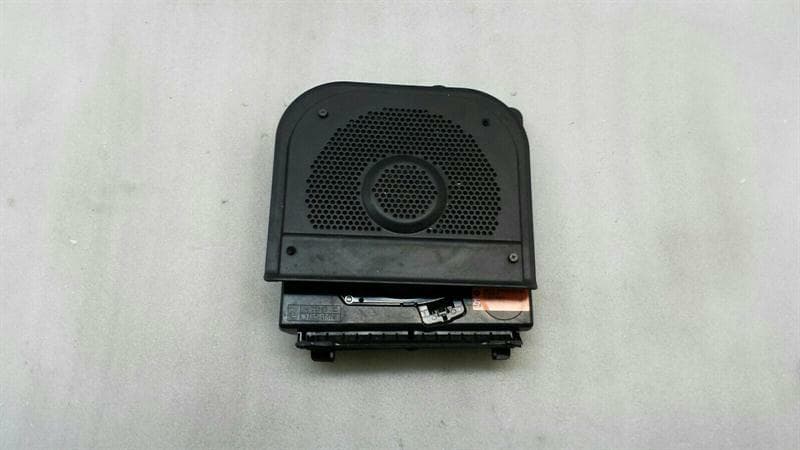 BMW BMW 6 Series E63 Subwoofer 9143133 Bassbox Logic7 L7 HK
