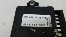 AUDI Audi S5 8T seat adjustment switch 8E0959777B switch seat adjustment — thumbnail 3
