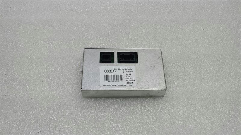 AUDI Audi S5 8T LED Module 93392242 LED Control Unit DRL
