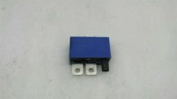 MERCEDES-BENZ Mercedes A Class W176 Battery Relay A0035422319 Battery Decoupling Relay — thumbnail 4