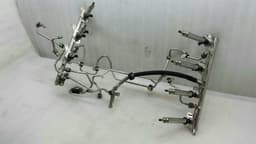 MERCEDES-BENZ Mercedes E Class W212 E63 AMG Fuel Rail A2780702395 Injection Strip Distributor — thumbnail 8