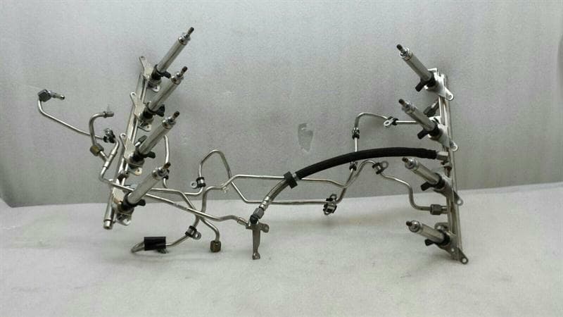 MERCEDES-BENZ Mercedes E Class W212 E63 AMG Fuel Rail A2780702395 Injection Strip Distributor