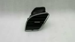 AUDI Audi S5 8T RHD Left Air Vent 8T2820901C Right Hand Drive — thumbnail 1
