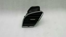 AUDI Audi S5 8T RHD Left Air Vent 8T2820901C Right Hand Drive — thumbnail 4