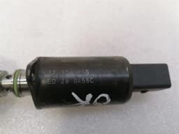 BMW BMW 5 Series E60 M5 Valve 22100201 Valve Control Valve Camshaft Adjustment — thumbnail 6