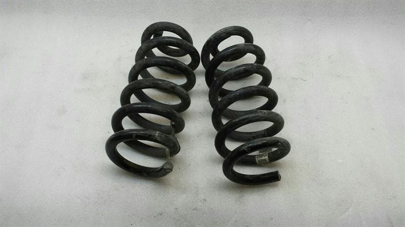 JEEP Jeep Cherokee coil spring rear 5181502AA suspension spring rear SRT8 6.4 V8