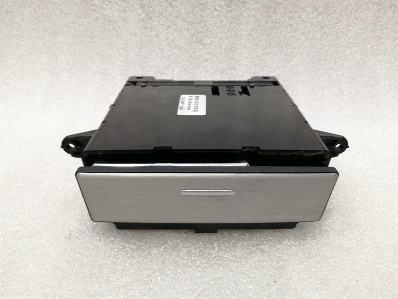 BMW 5 Series E60 E61 LCI FACELIFT Ashtray 6976376 Ashtray