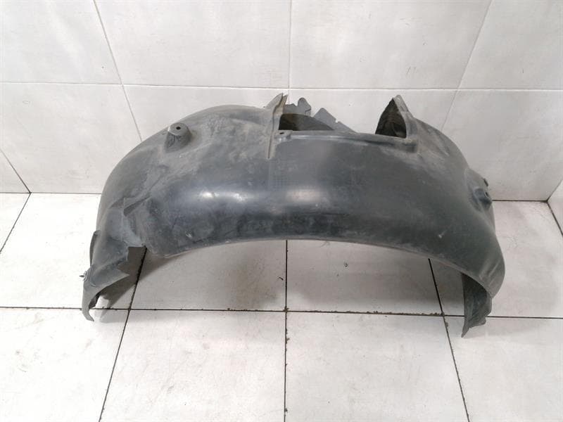 BMW BMW E60 M5 WHEEL ARCH LINER 7896839 WHEEL RUN COVER E60 E61 LCI