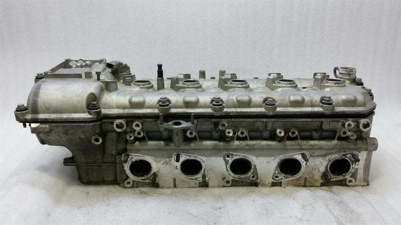 BMW LEFT CYLINDER HEAD BMW E60 E61 M5 E63 E64 M6 V10 S85B50A cylinder head 783384