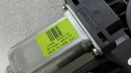 JEEP Jeep Cherokee RLH window motor 68079285AB window motor rear left 2013 — thumbnail 2