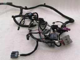 TESLA Tesla Model S 70 Passenger Door Wiring Loom 1004419-00-P Passenger Door Wiring Harness — thumbnail 3